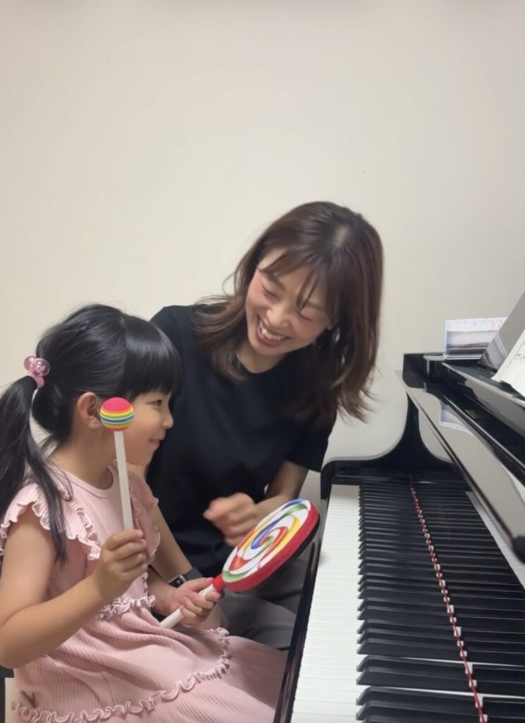 宇都宮市・針ヶ谷・雀宮で幼児ピアノをお考えの方へ｜落ち着きがない子の始め方